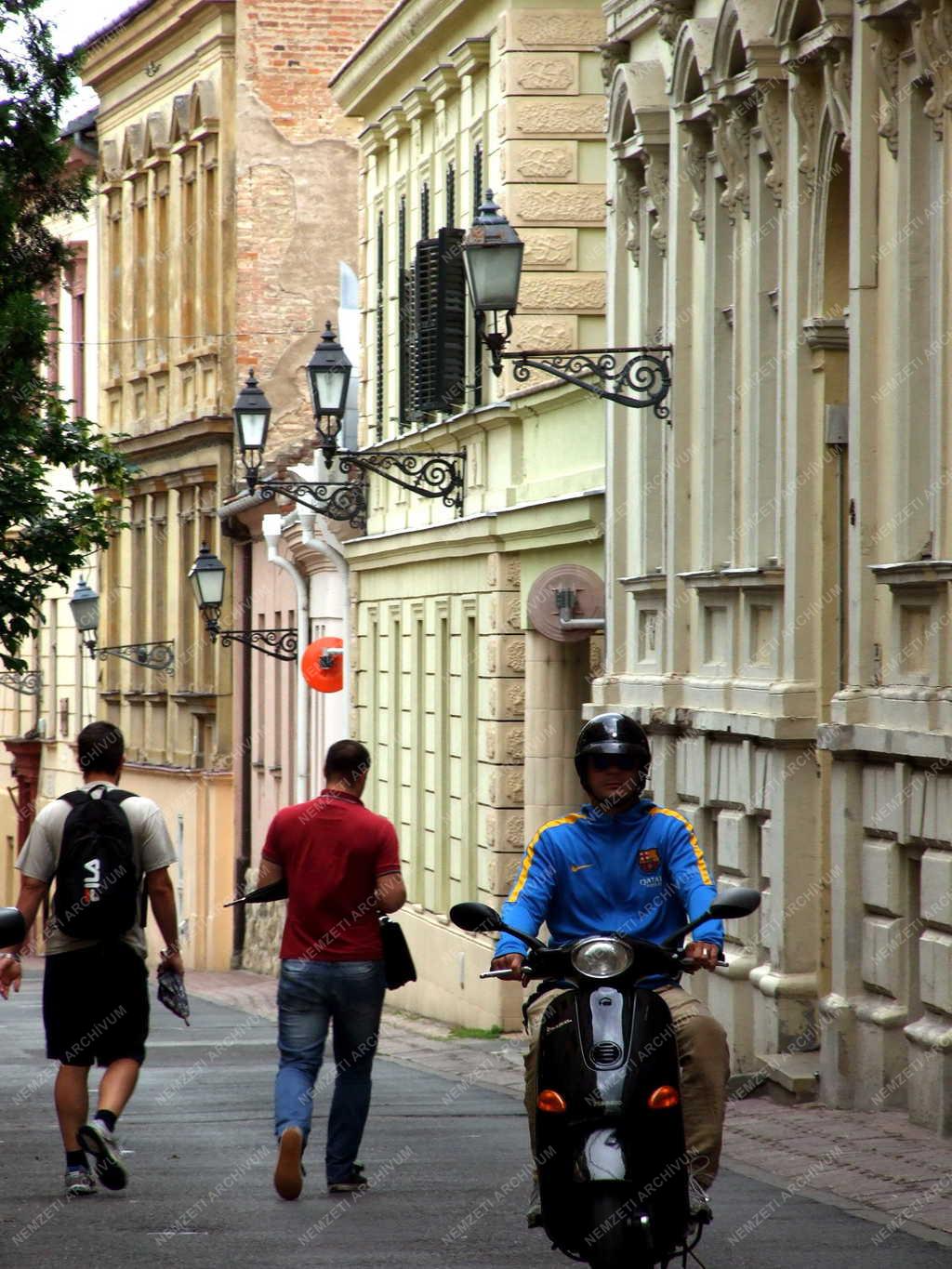 Városkép - Pécs - A Mátyás király utca