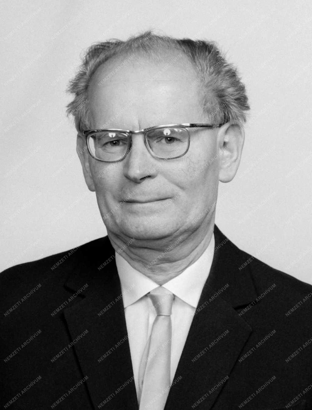 1988-as Állami Díjasok - Dr. Mátyás Antal 