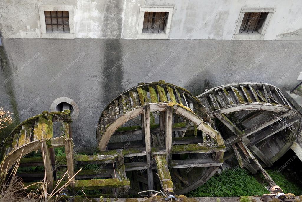 Műemlék - Tata - Cifra malom