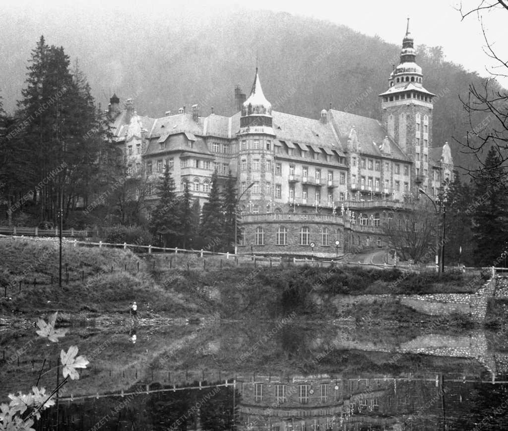 Városkép - A lillafüredi Palota szálló