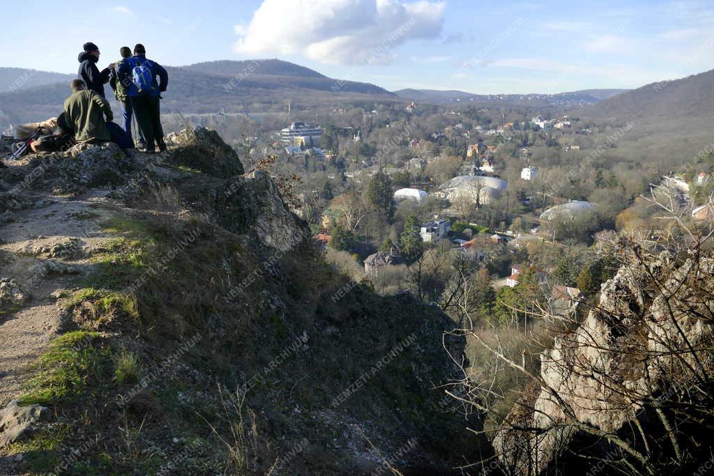 Turizmus - Budapest - Természetjárók Apáthy-sziklán