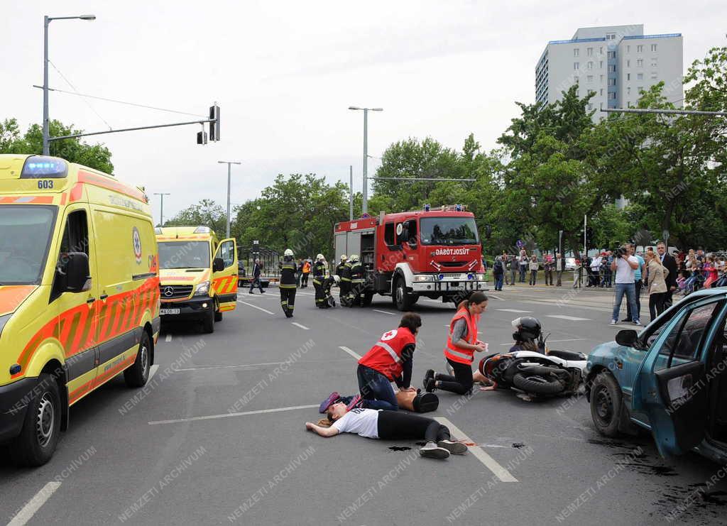 Katasztrófavédelem - Debrecen - Szimulációs gyakorlat