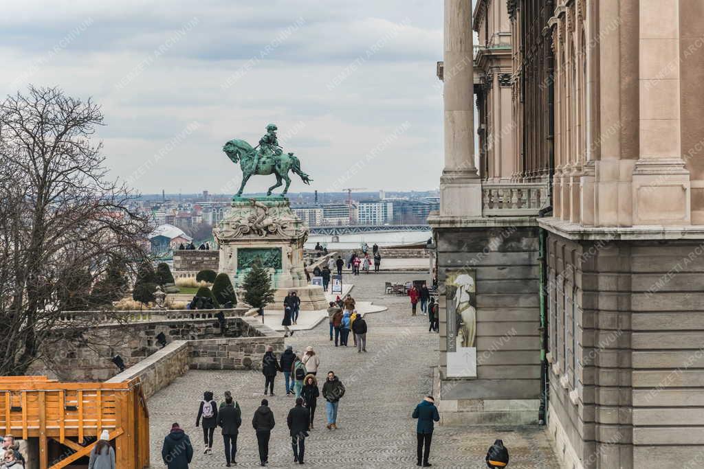 Városkép - Budapest - Savoyai terasz
