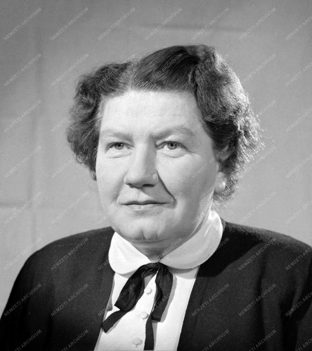 Kitüntetés - Kossuth-díj - Báthy Anna