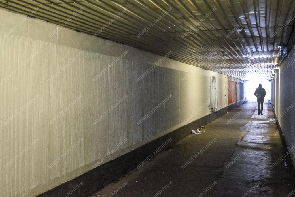 Közlekedés - Felújították a MÁV Gyáli úti gyalogos aluljáróját