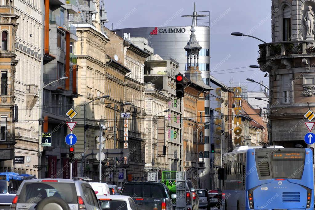 Városkép - Budapest -  A Rákóczi út épületei