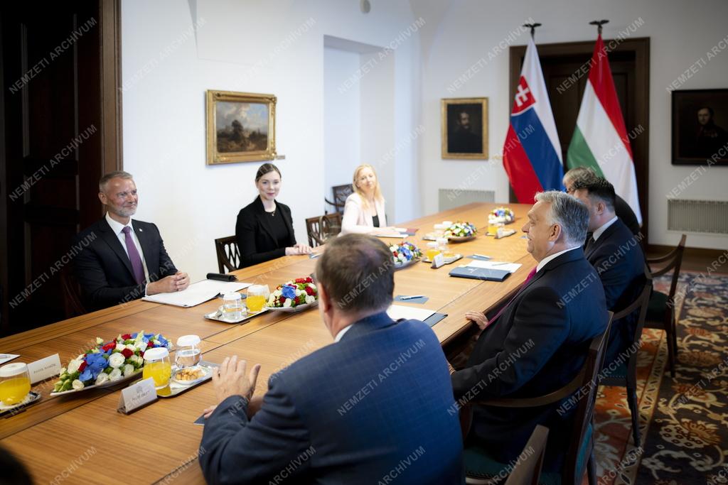Orbán Viktor a szlovák Nemzeti Tanács elnökével tárgyalt

