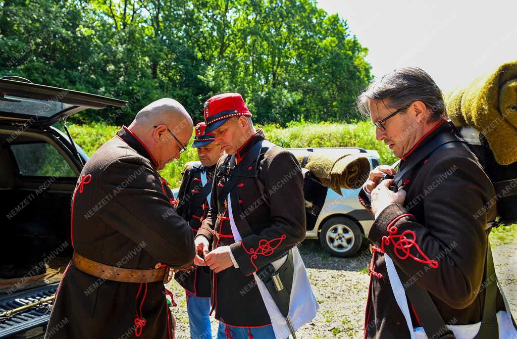 Kultúra - Hagyományőrzés - Füzéri Hadtörténeti és Helytörténeti Kör