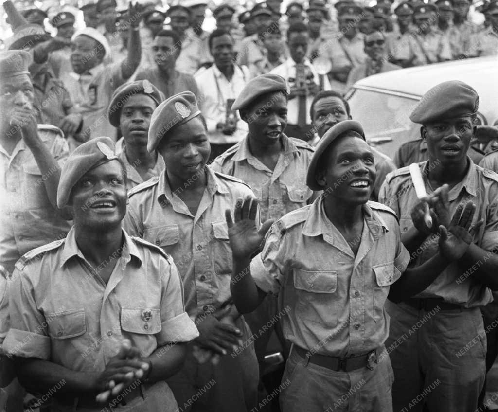 Tanzánia - A zanzibári forradalom második évfordulója