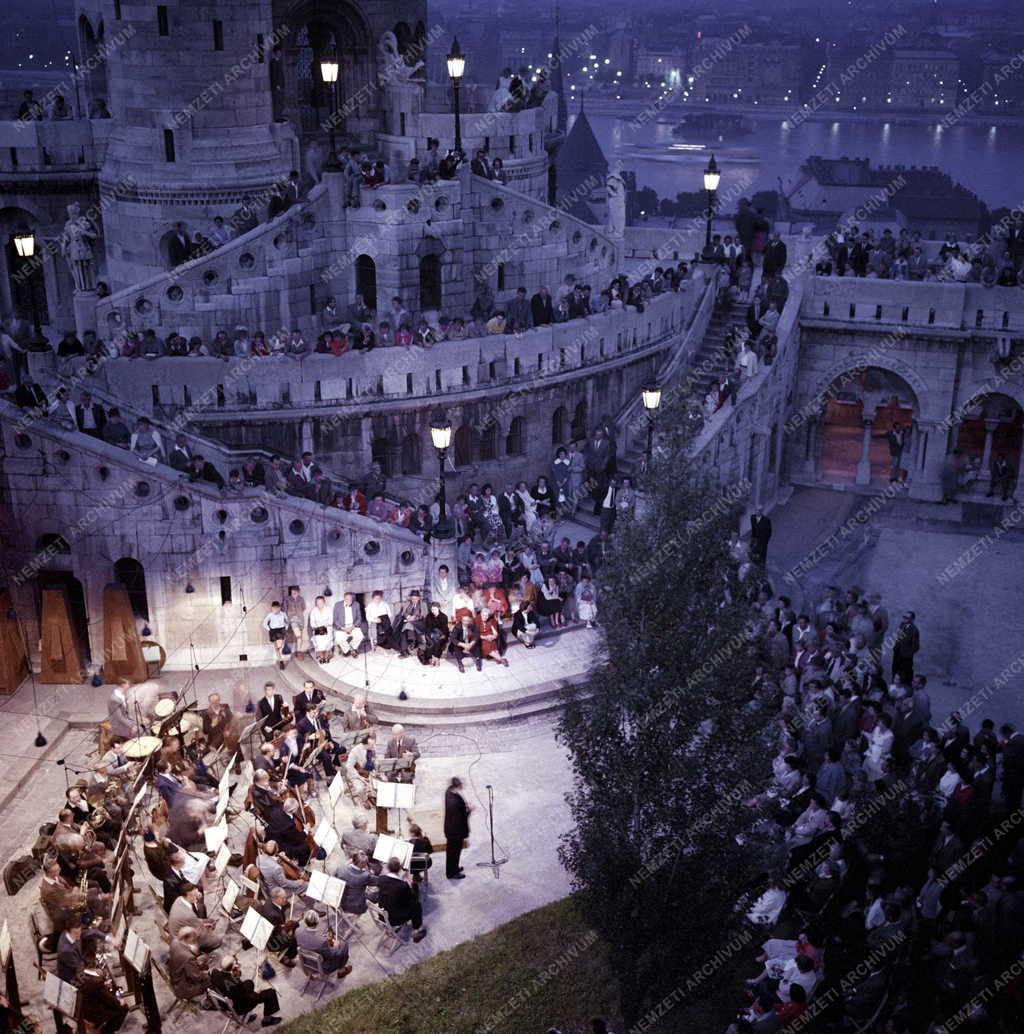 Kultúra - Esti koncert