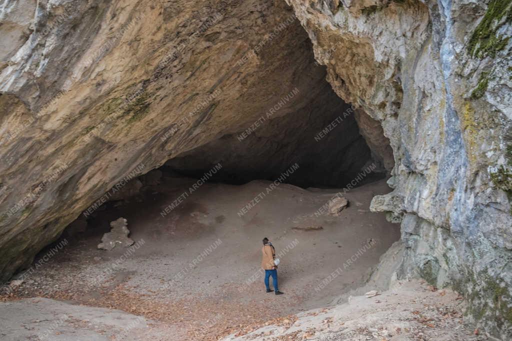 Természet - Szilvásvárad - Istállós-kői barlang