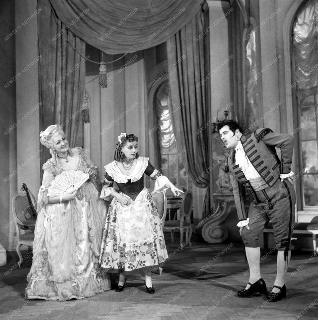 Színház - opera - Figaró házassága