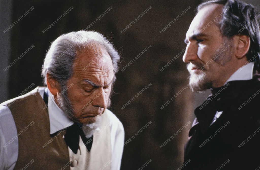 Kultúra - Televízió - A cár őrültje című tv-film forgatása