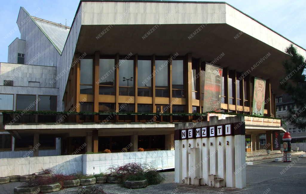 Kultúra - A Győri Nemzeti Színház épülete