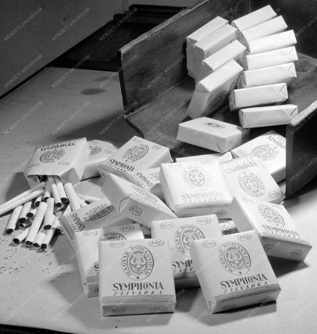 Ipar - Symphonia cigaretták