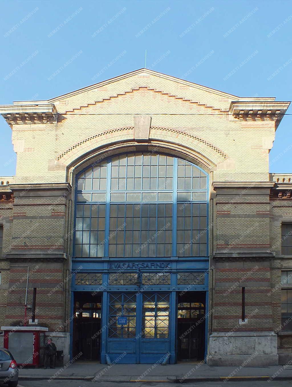 Épület - Budapest - A Rákóczi téri Vásárcsarnok