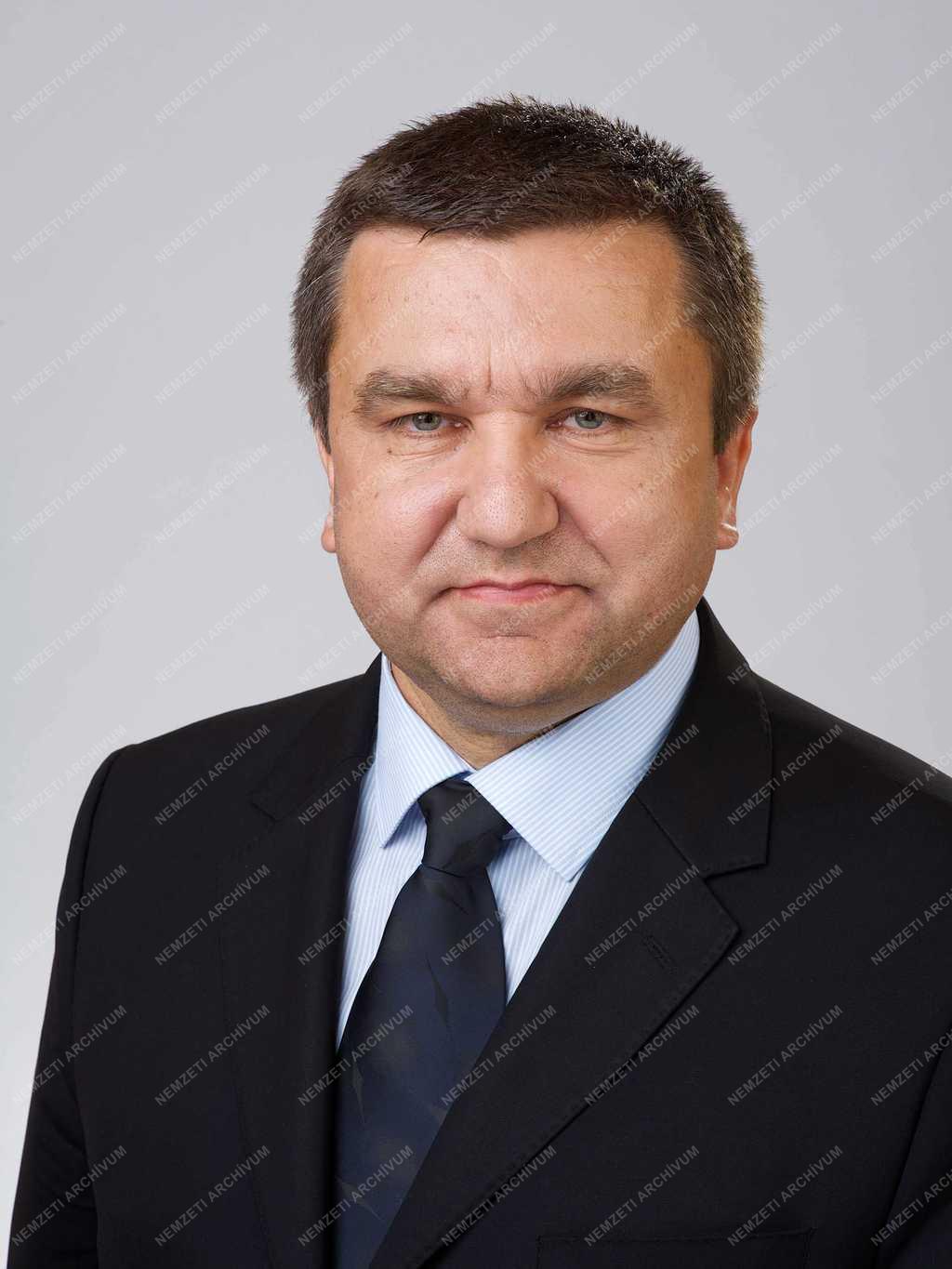 Új kormány - Államtitkárok - Czomba Sándor