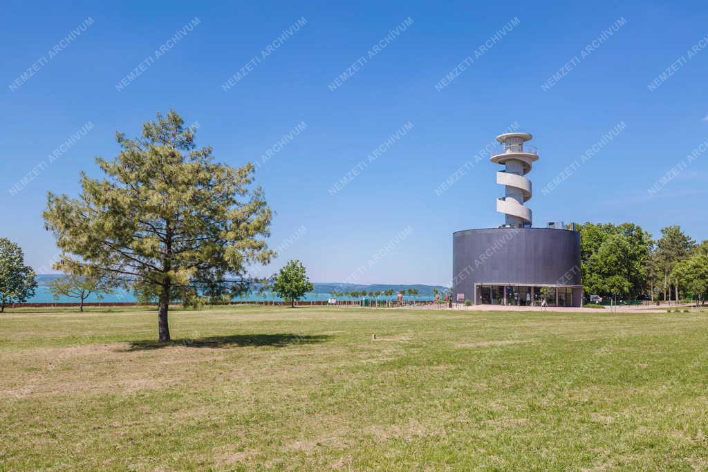Épület - Balatonföldvár - Kilátó