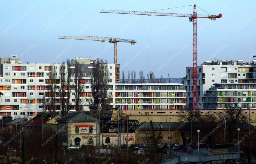 Építkezés – Budapest – Új otthonok épülnek a IX. kerületben