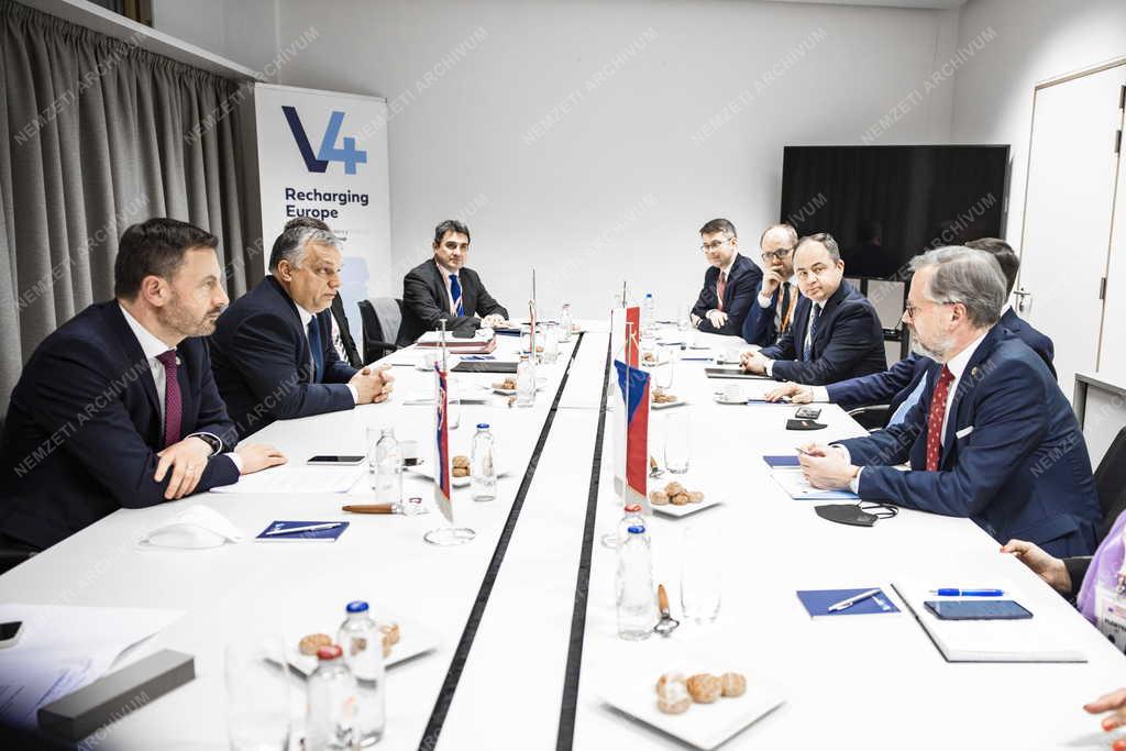 Orosz hadművelet - Rendkívüli EU-csúcs