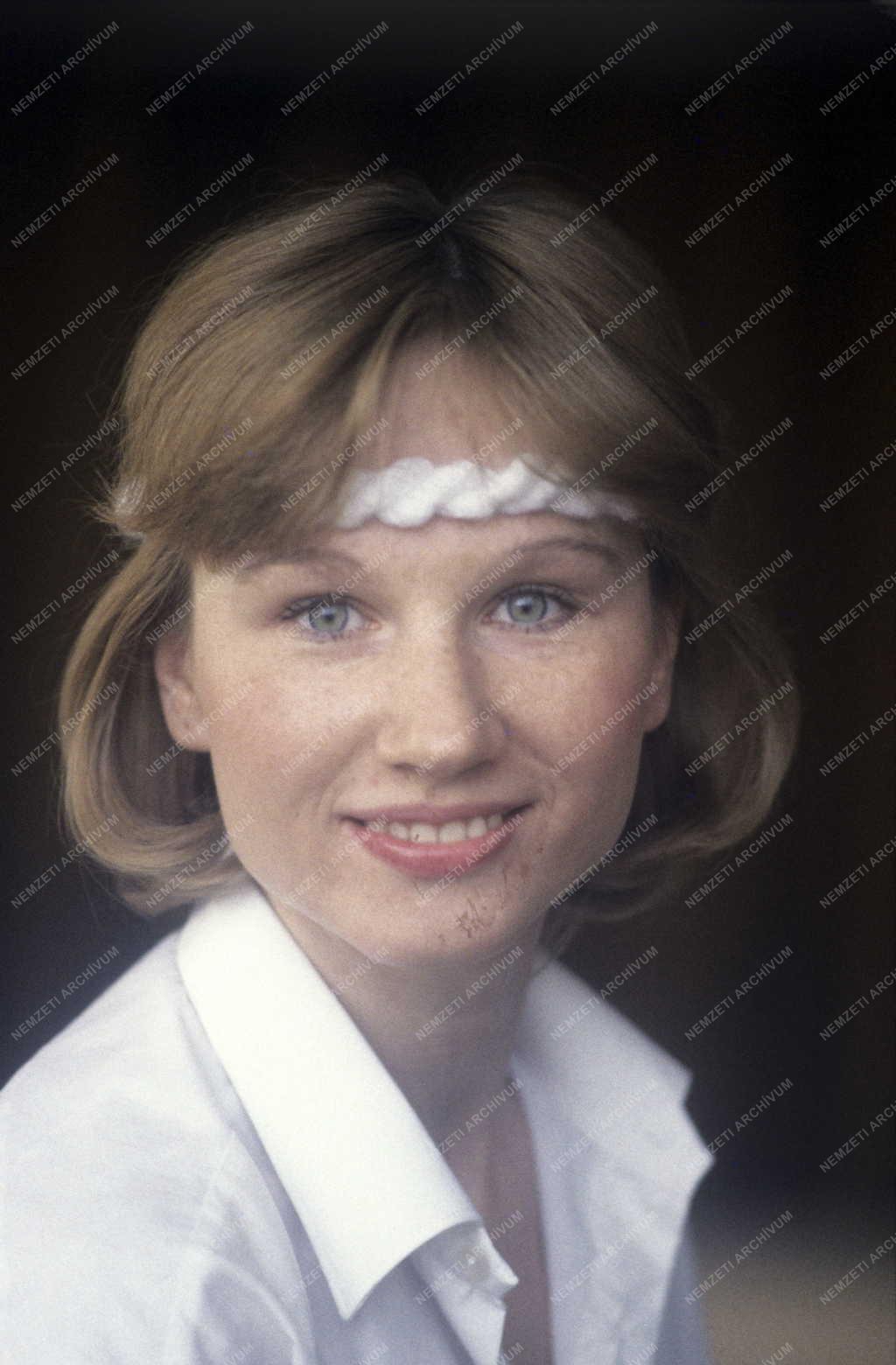 Kultúra - Janisch Éva színésznő