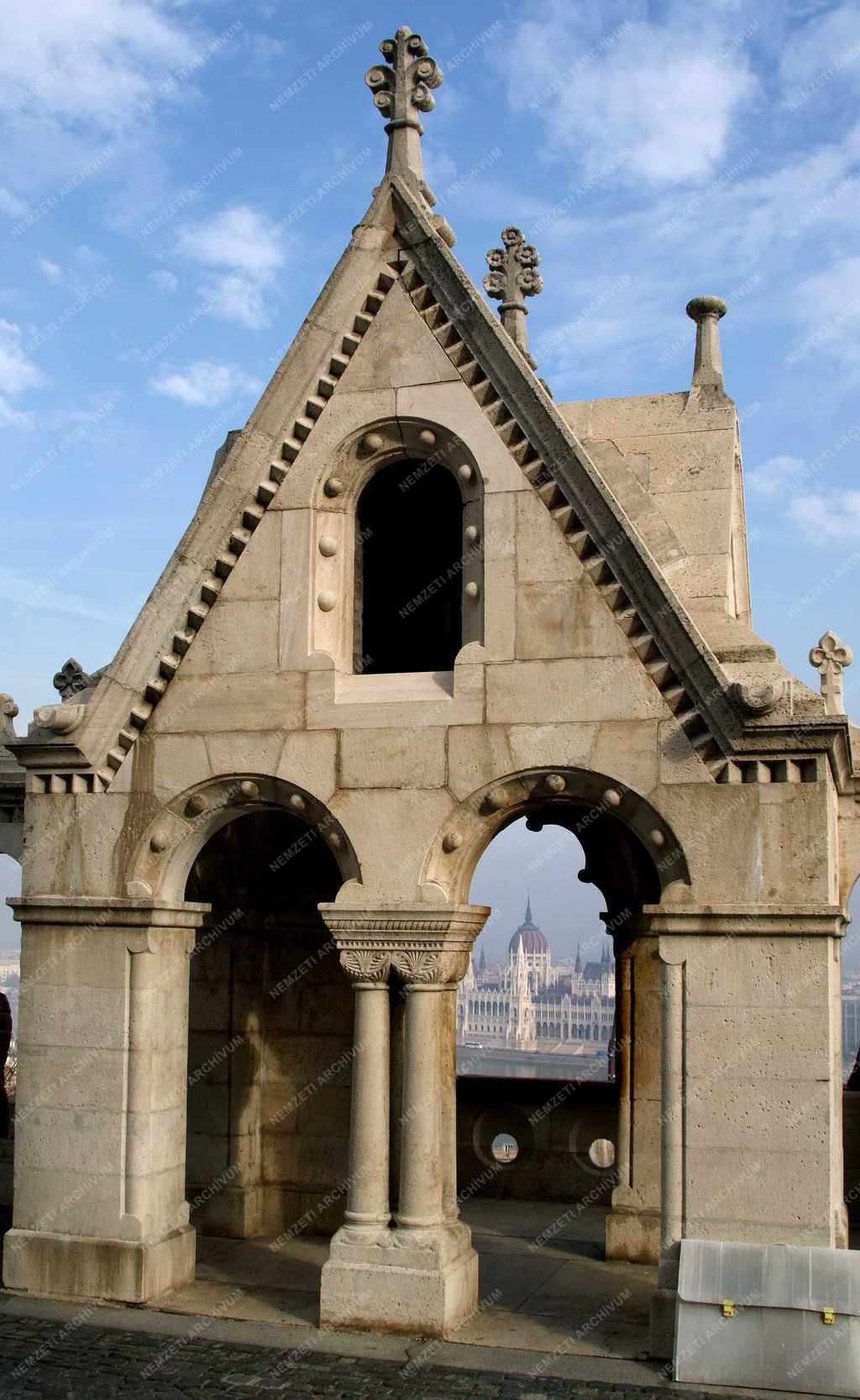 Városkép - Budapest - A Halászbástya és a Parlament