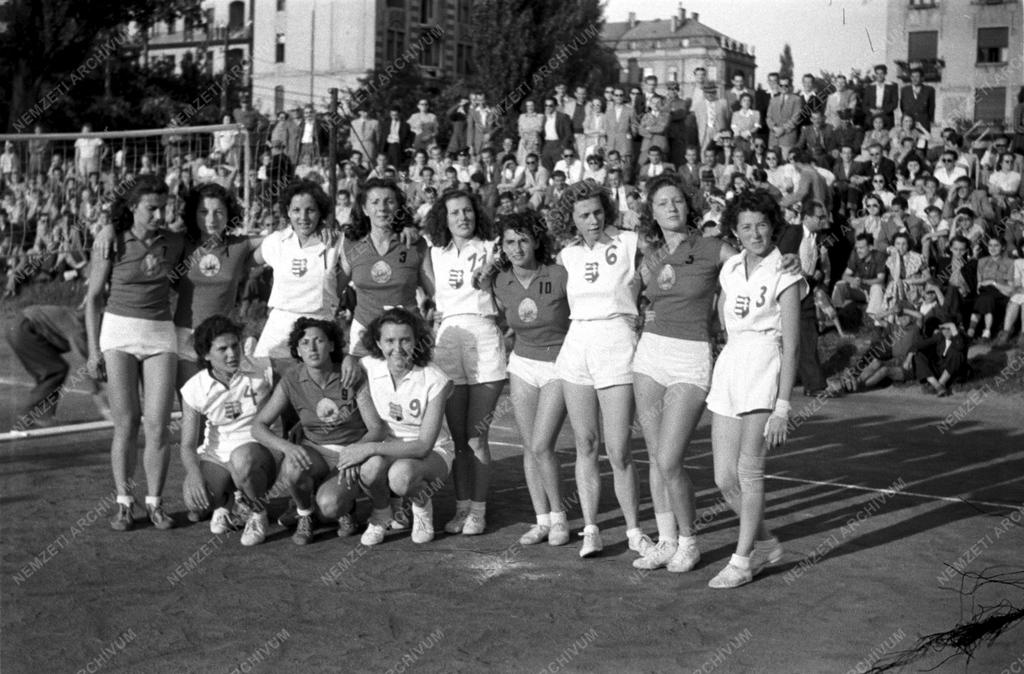 Sport -  Röplabda