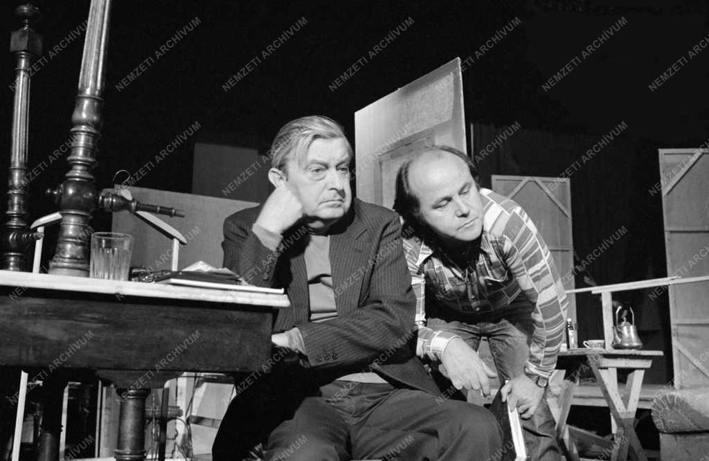 Kultúra - Színház - Ronald Marwood: Az öltöztető 