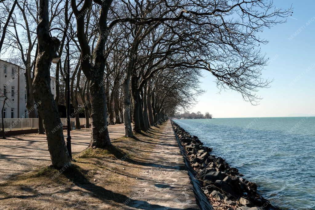 Tájkép - Balatonföldvár - Kvassay-sétány