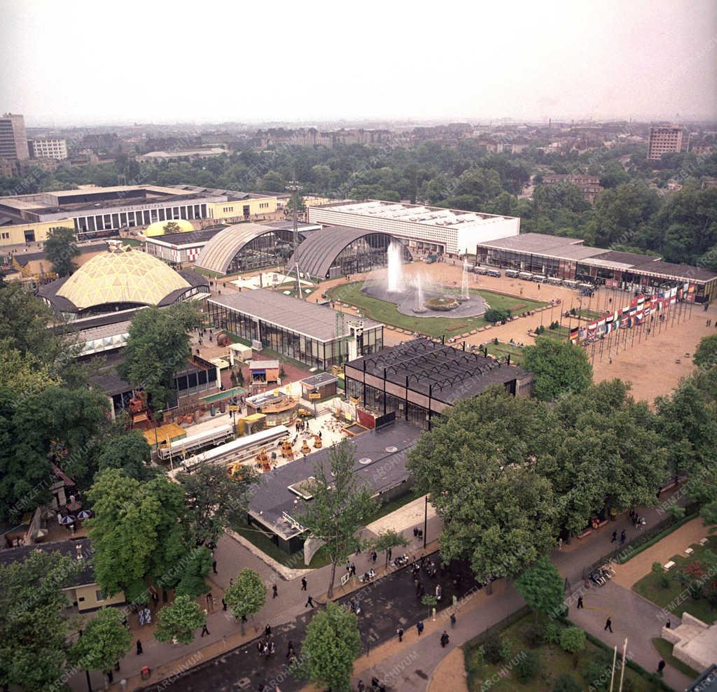 Városkép - Budapest - Budapesti Nemzetközi Vásár