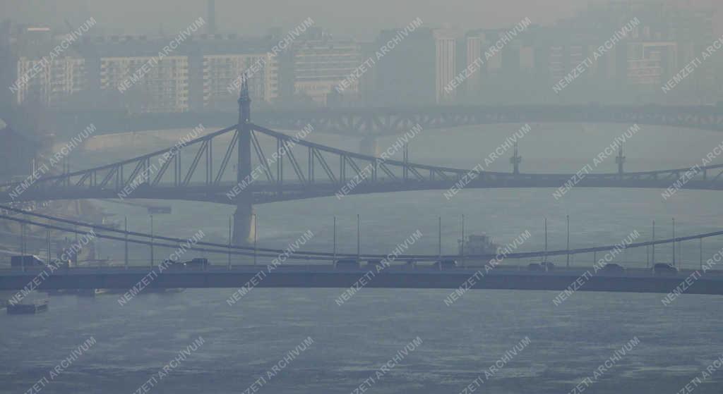 Időjárás - Budapest - Ködös, párás téli idő a fővárosban