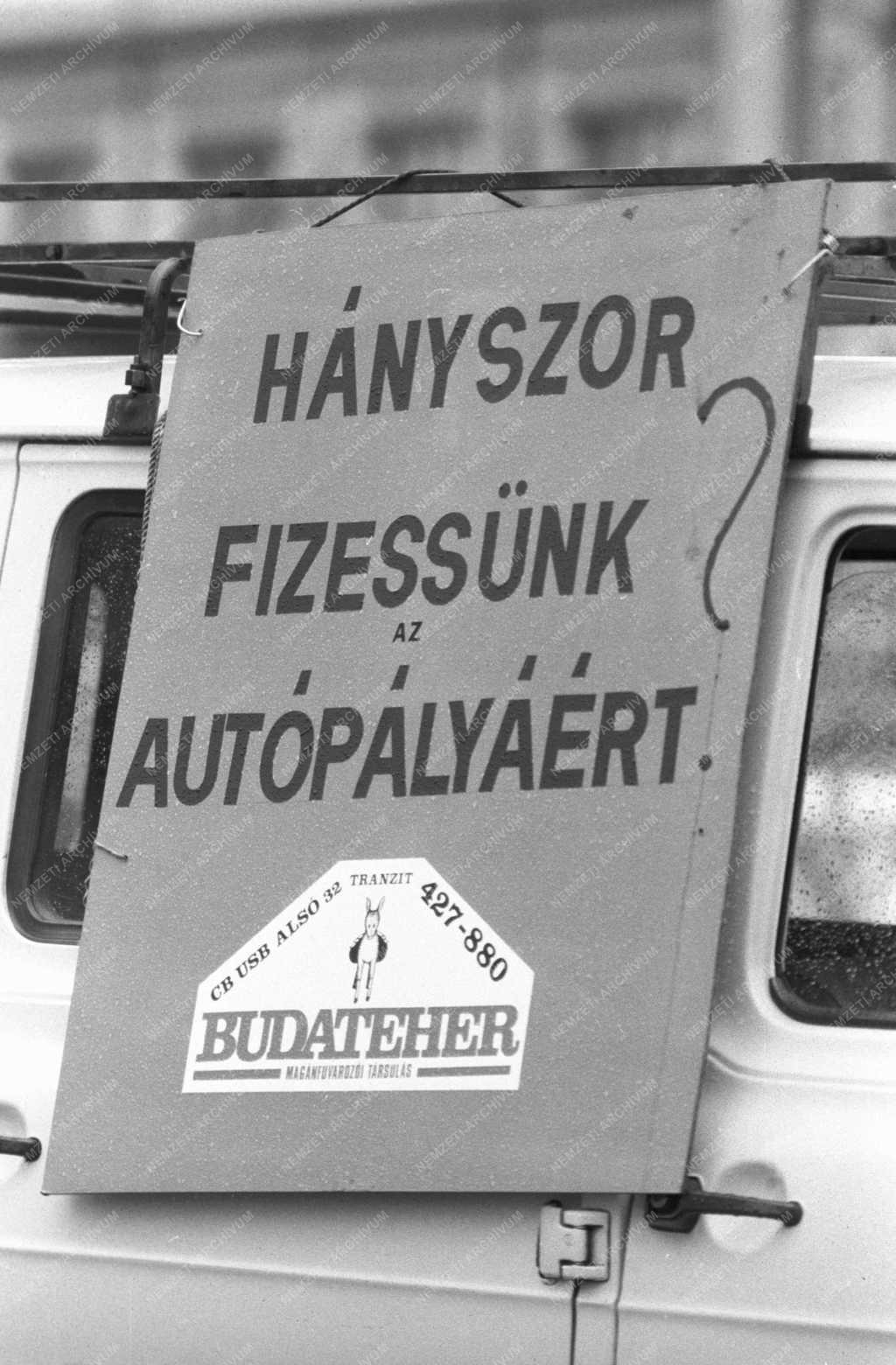 Tiltakozás - Magánfuvarozók demonstrációja