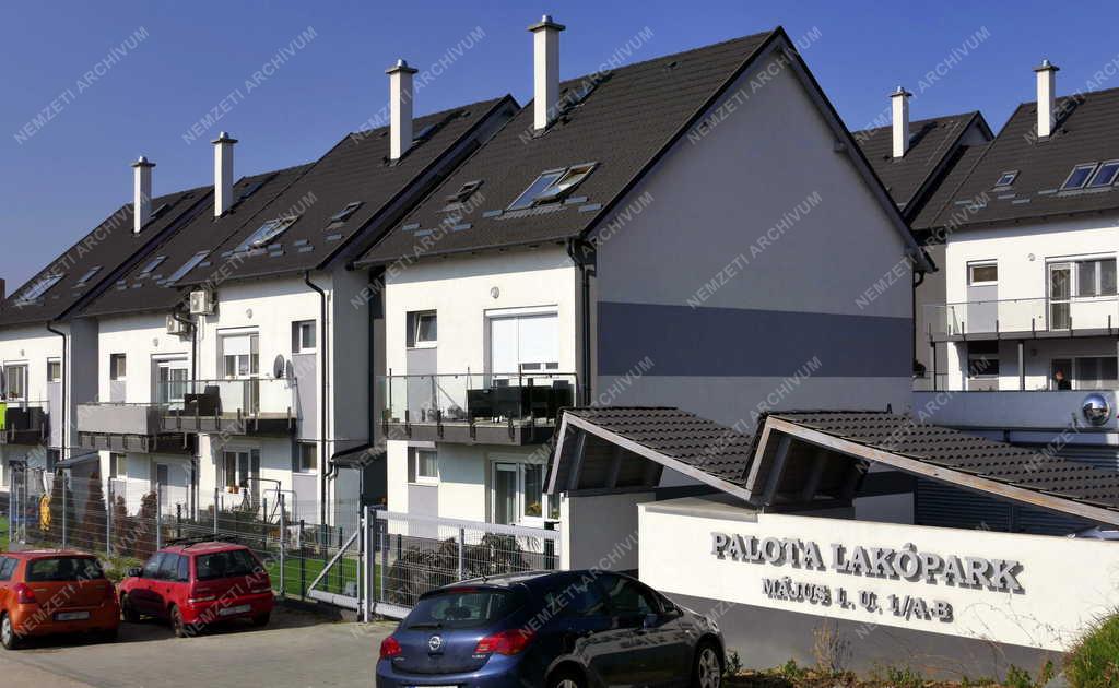 Városkép - Várpalota  - Palota Lakópark