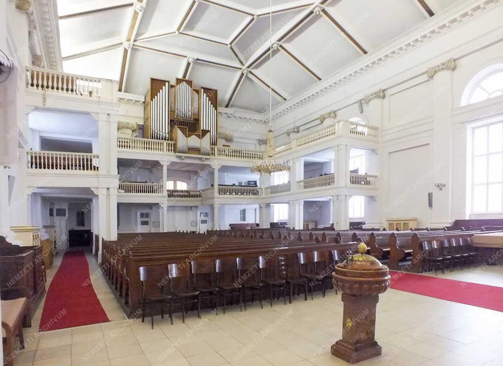 Egyházi épület - Budapest - Evangélikus templom 