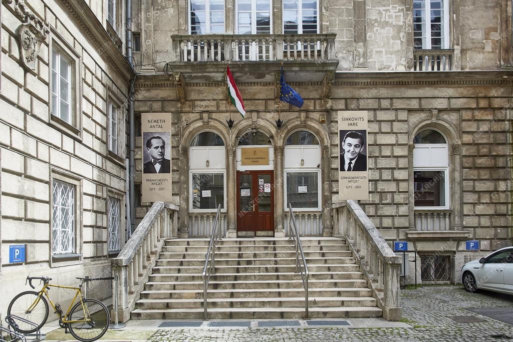 Oktatás - Budapest - Színház- és Filmművészeti Egyetem Szentkirályi utcai épülete