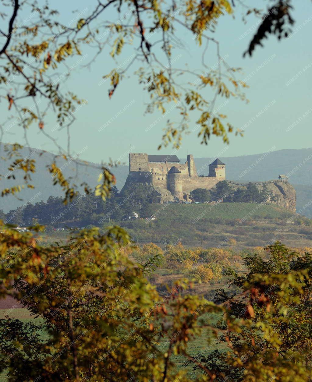 Műemlék - Boldogkő vára