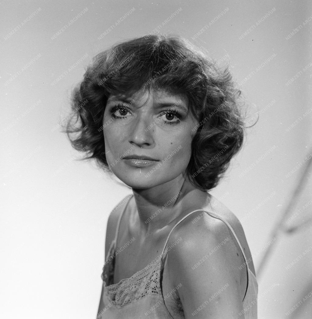 Kultúra - Kútvölgyi Erzsébet színművész