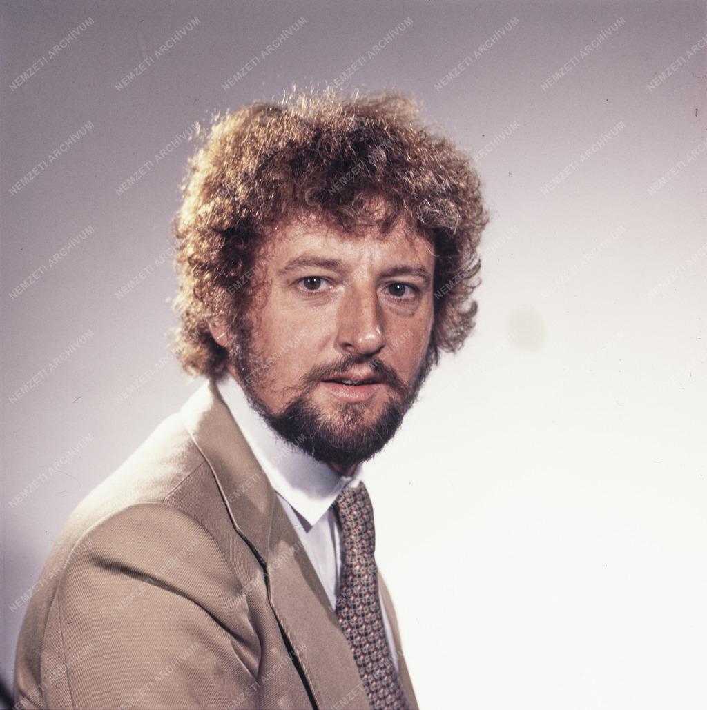 Kultúra - Tahi Tóth László színművész