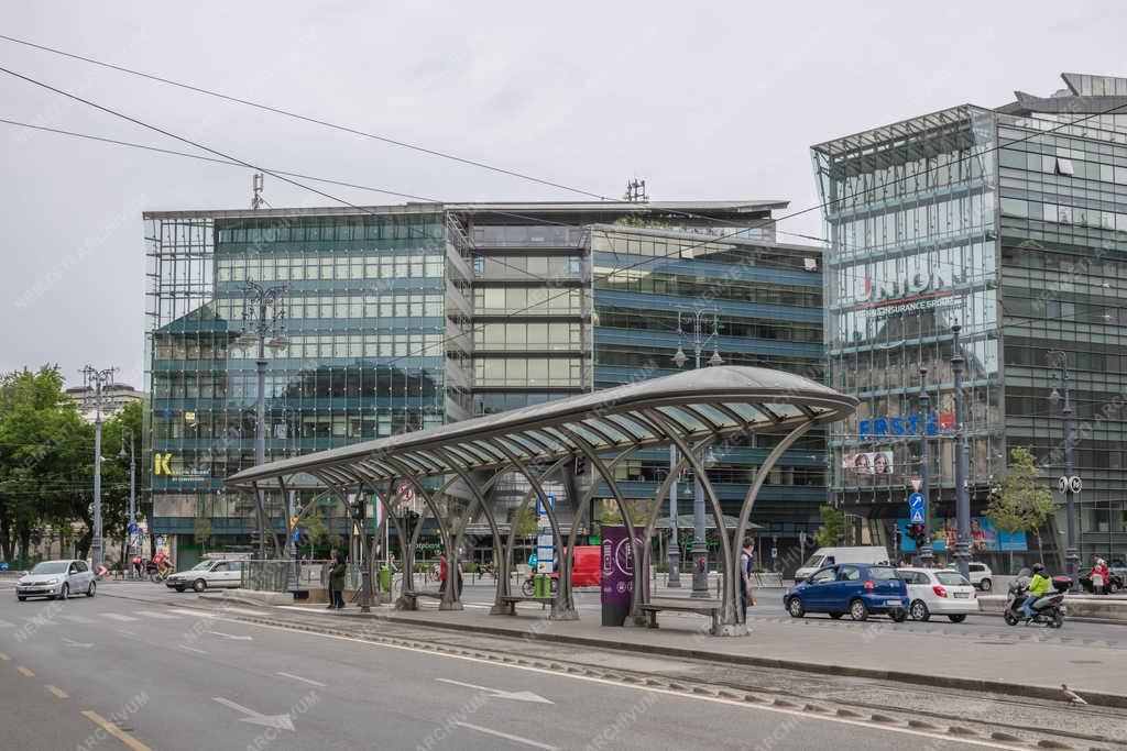 Városkép - Budapest - Kálvin Square