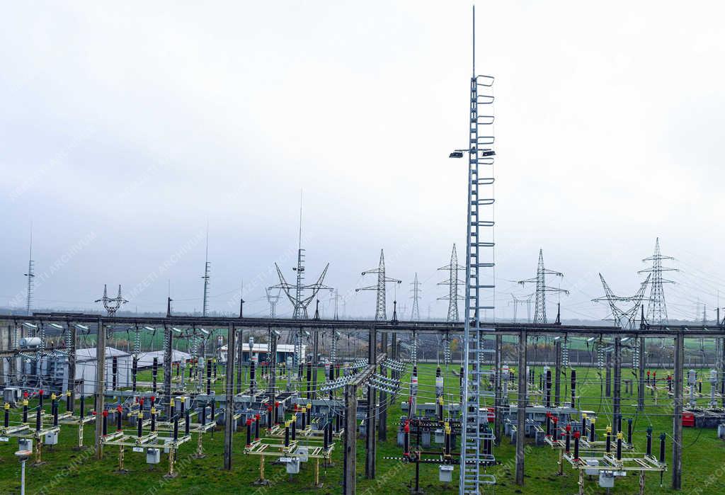 Energia - Tiszalök - Áramszolgáltatás