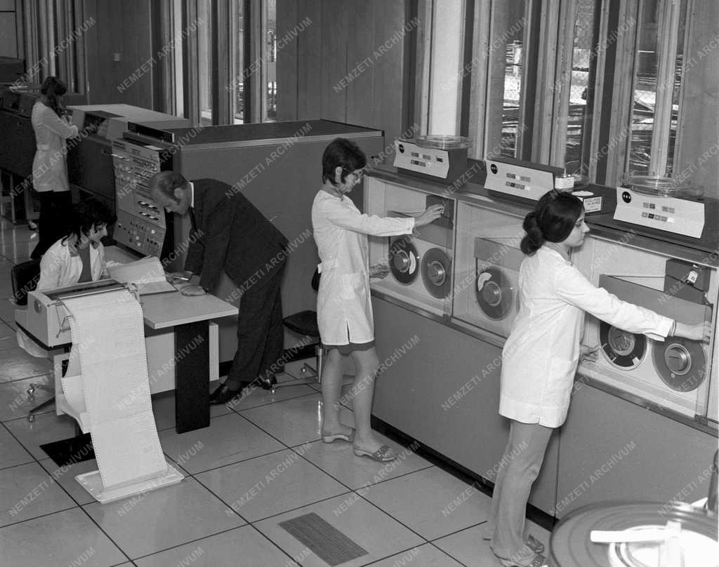 Gazdaság - Számítástechnika