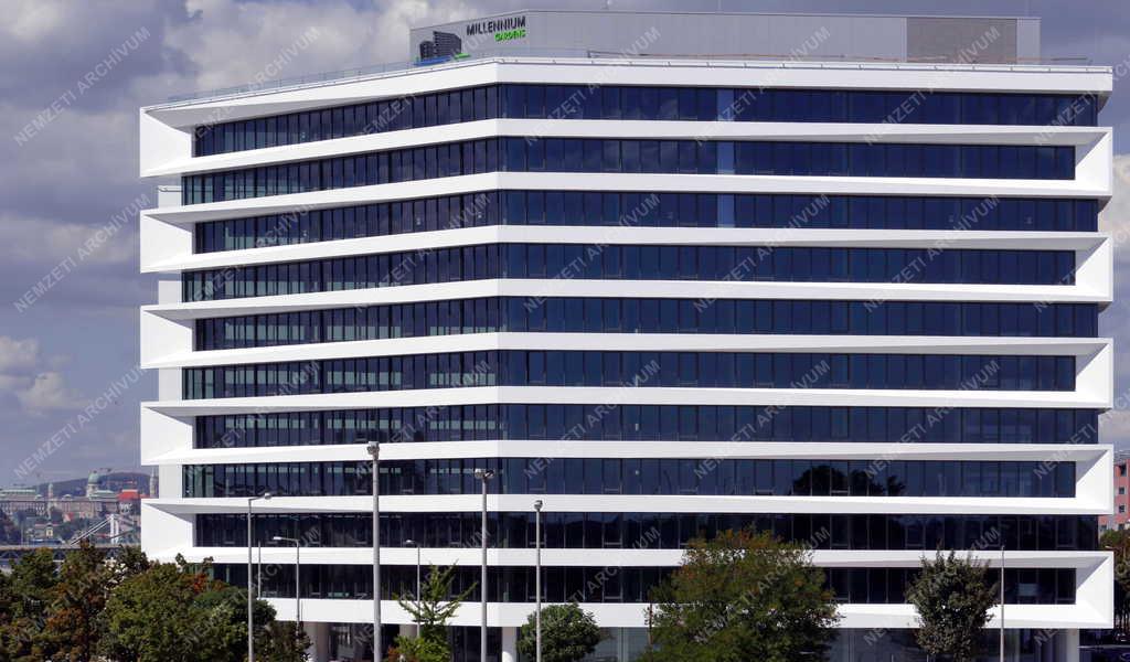 Városkép - Budapest - Millennium Városközpont