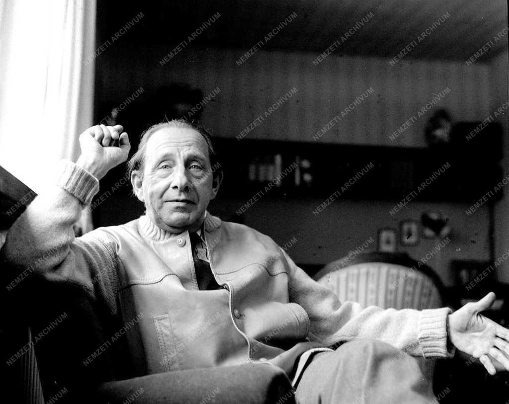 Kolozsvári Grandpierre Emil Kossuth-díjas író