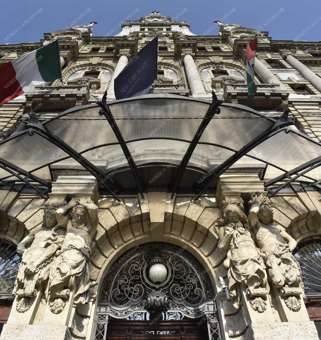 Városkép - Budapest - New York palota