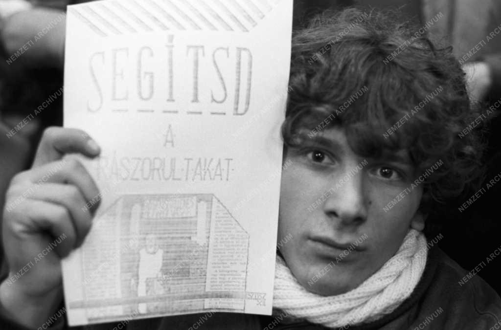 Tüntetés - Hajléktalanok demonstrációja