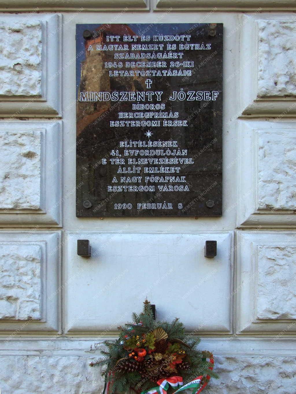 Esztergom - Emléktába 