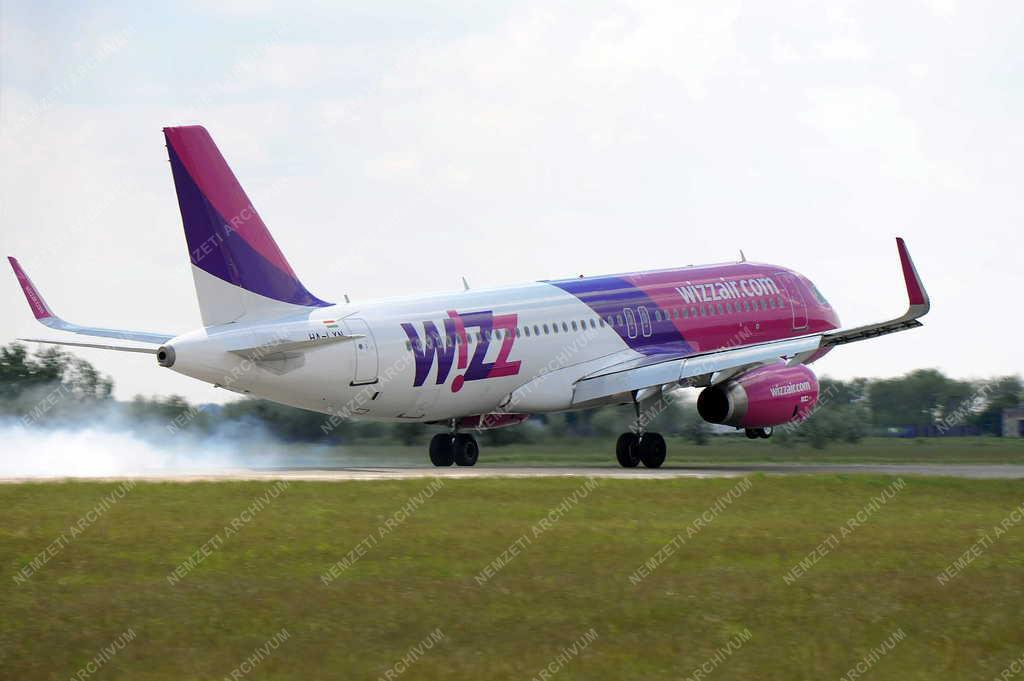 Légi közlekedés - Debrecen - Debrecen Airport