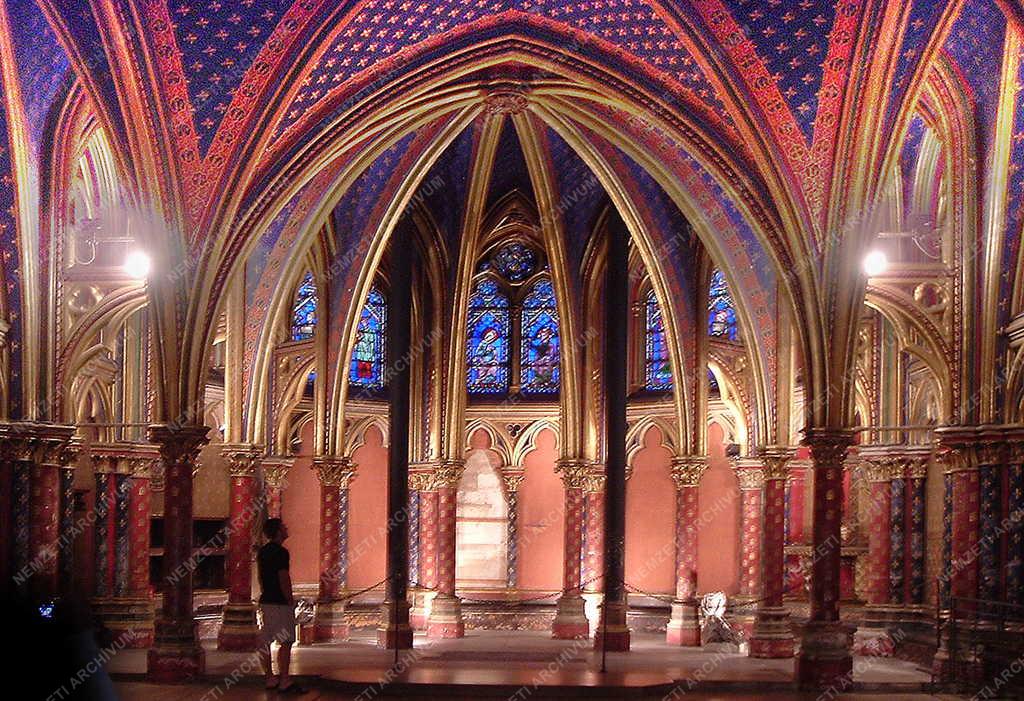 Párizs - Gótikus építészet - Sainte-Chapelle