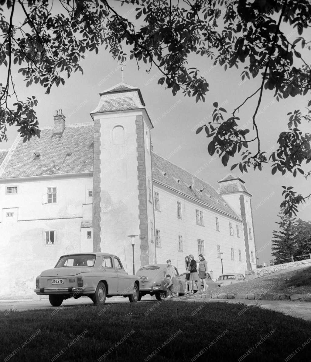 Oktatás - Mosonmagyaróvári Agrártudományi Főiskola 