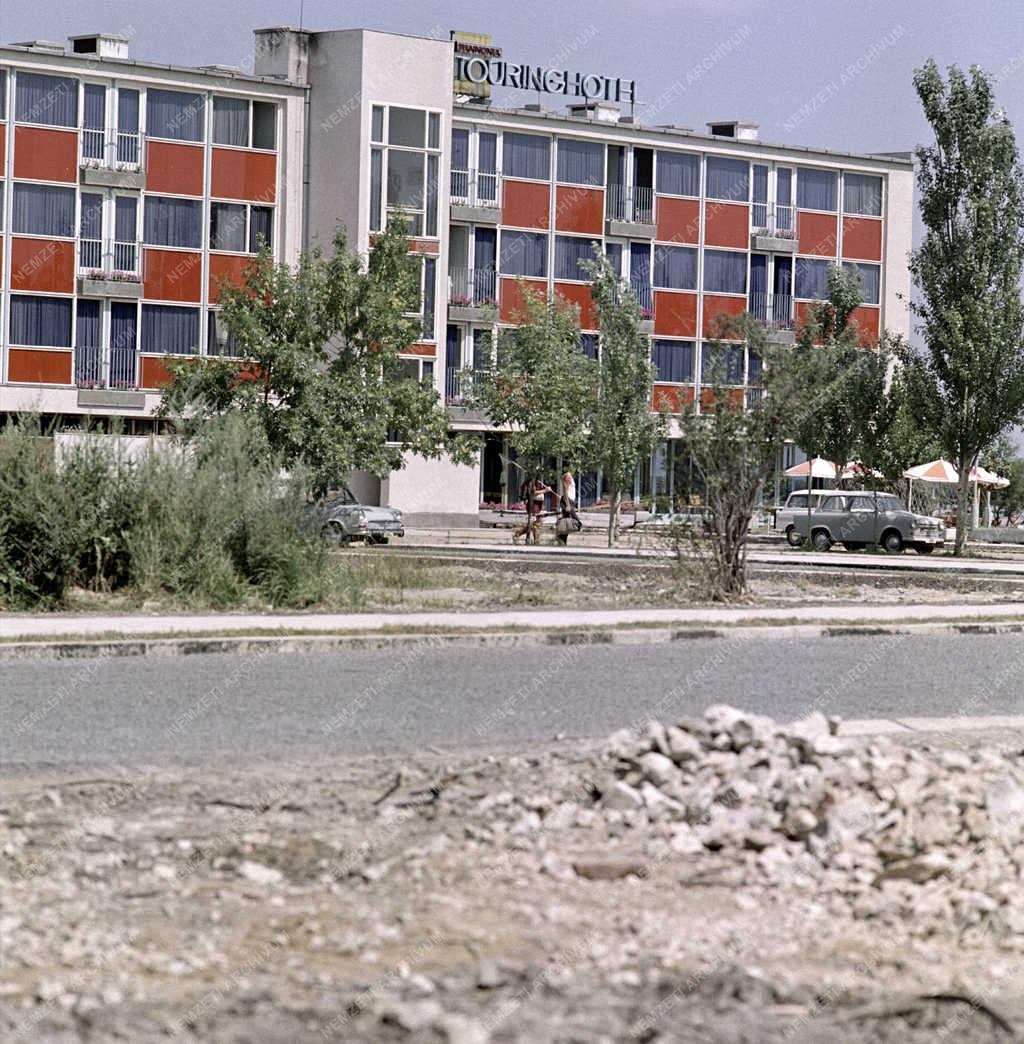 Városkép - Agárd - Touring Hotel